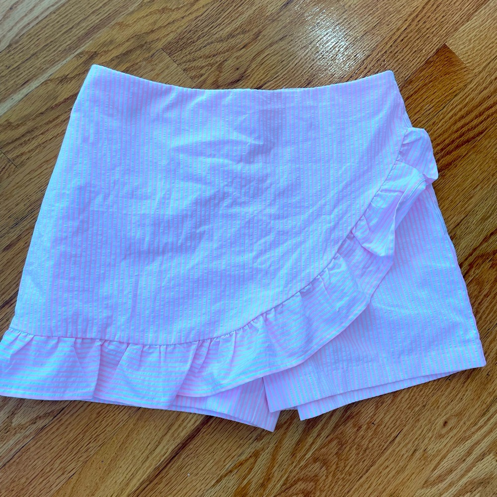 Lily Pulitzer striped Skort!